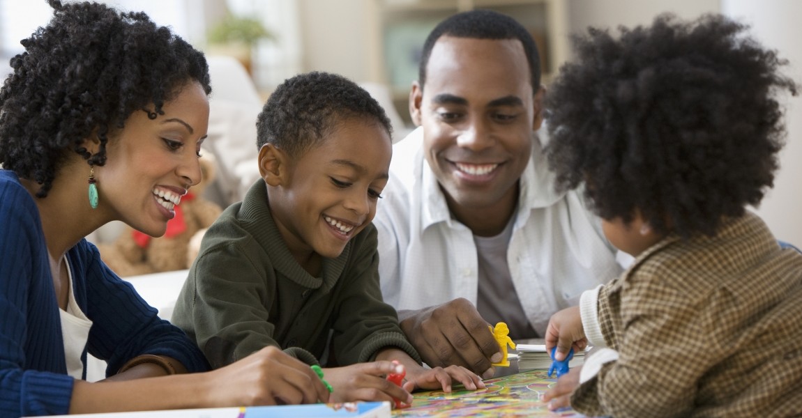 Não fez sol? Conheça brincadeiras para os dias de chuva