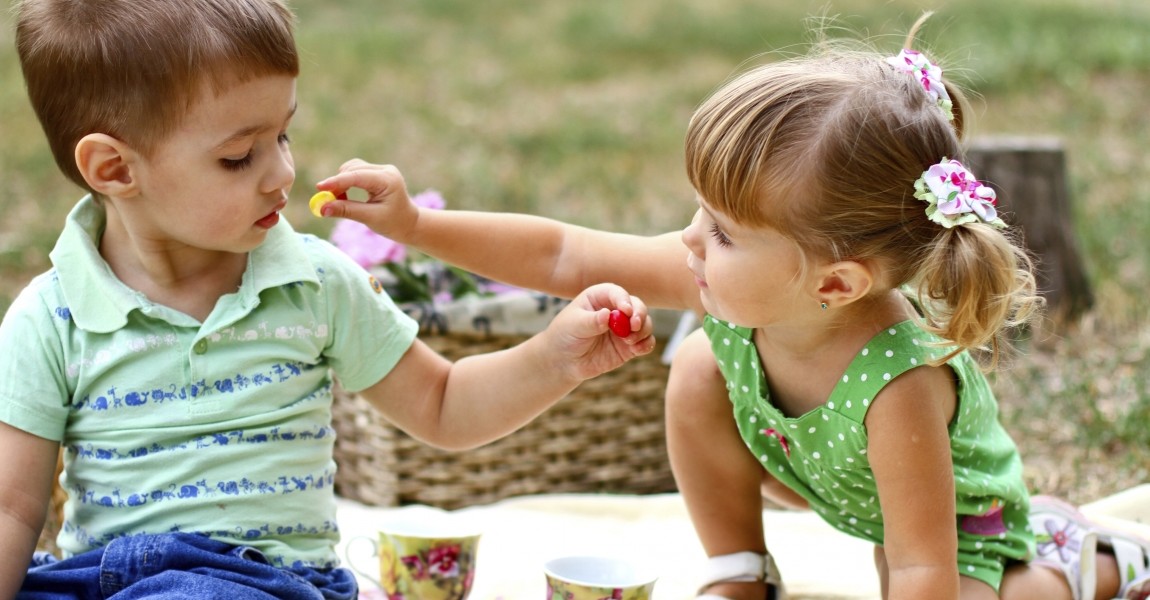 8 Maneiras de estimular o amor e respeito entre os irmÃ£os