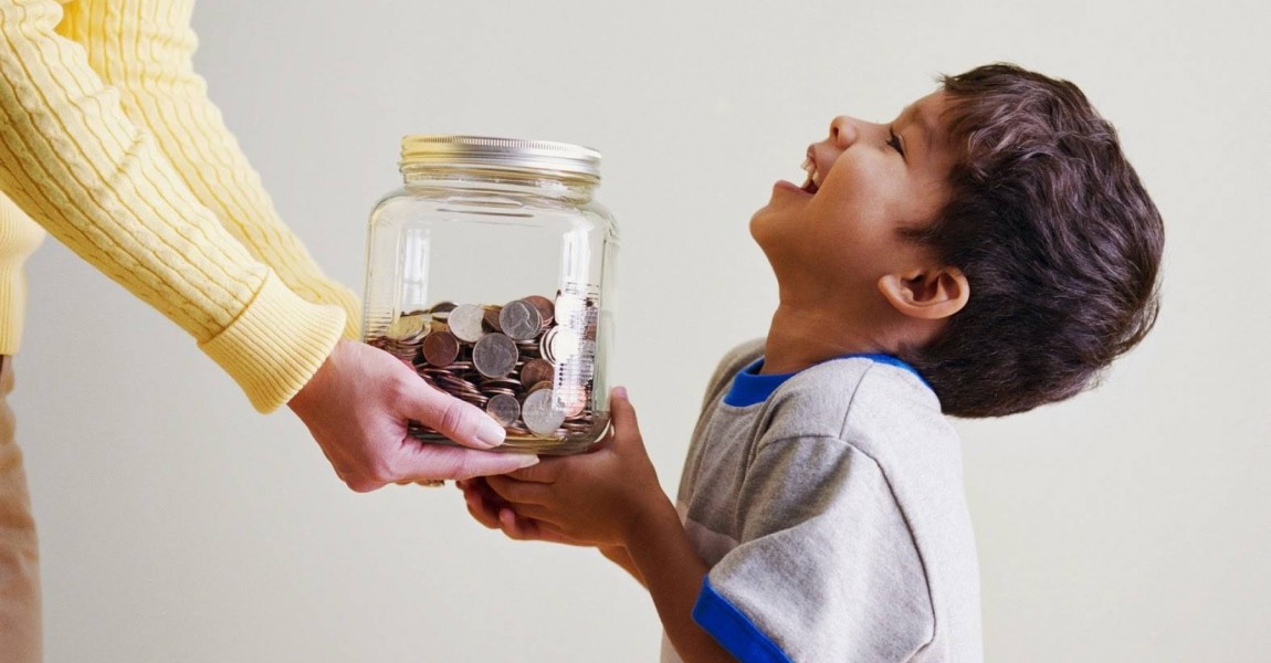 15 dicas para ajudar as crianças a lidar com o dinheiro