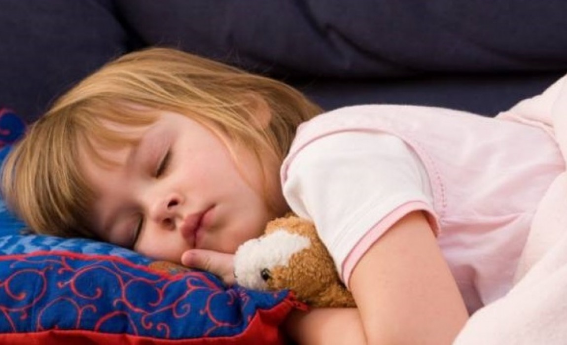 Do berço para a cama: quando a criança pode fazer essa mudança?