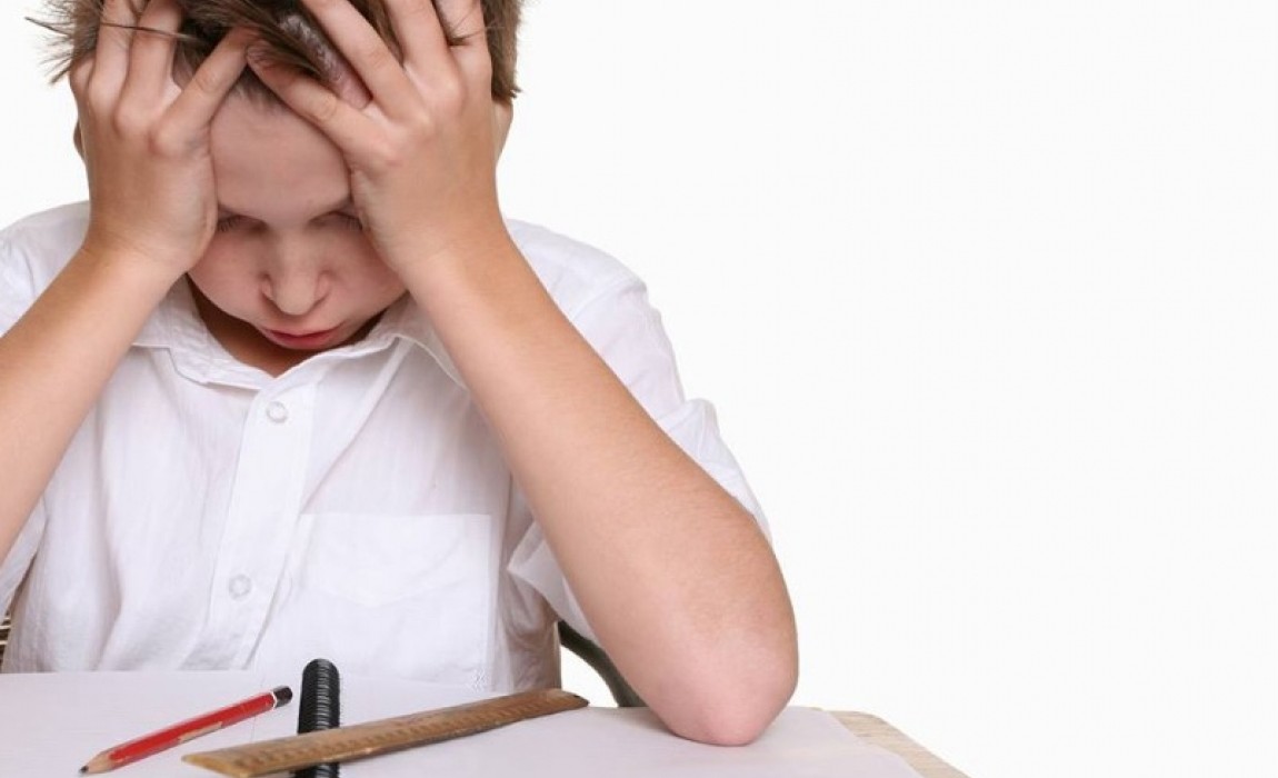 Como lidar com a ansiedade das crianças antes dos testes