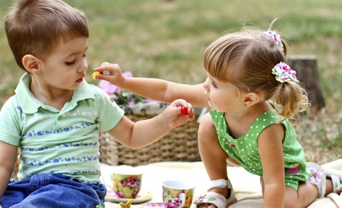 8 Maneiras de estimular o amor e respeito entre os irmÃ£os